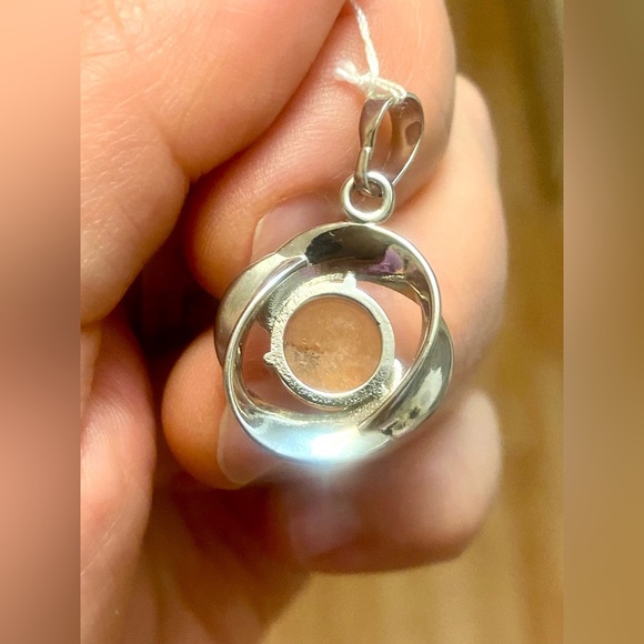 3 natural stones pendants. Metal is stainless steel. - Picture 5 of 9